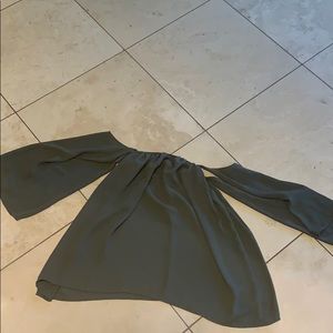 MENDOCINO Olive cut out sleeve blouse